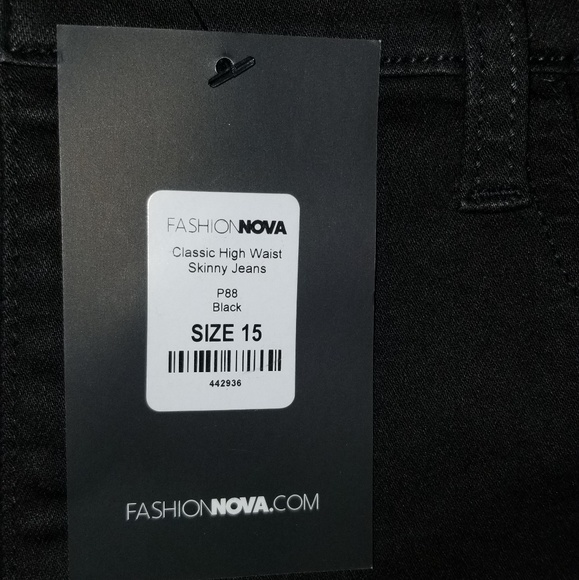 Classic High Waist Skinny Jeans (Fashion Nova) - Picture 3 of 4